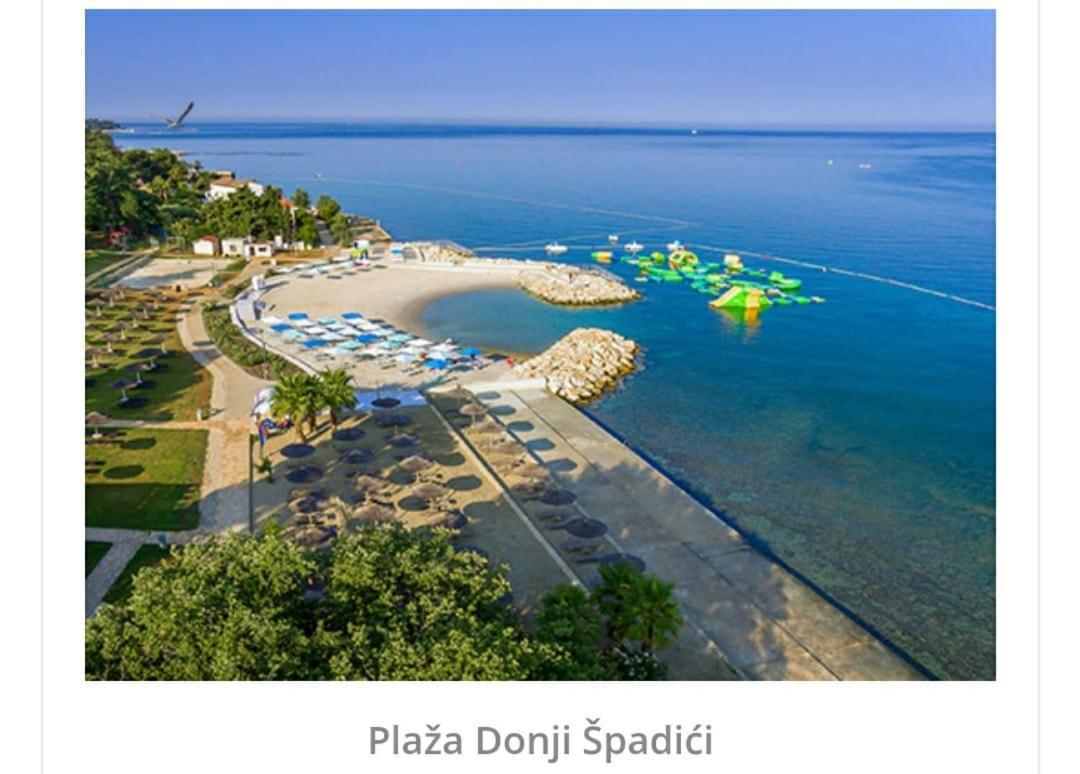 Apartmani Memic 100 M Do Plaze, Apartments Memic Only 100M From Beach 포레치 외부 사진